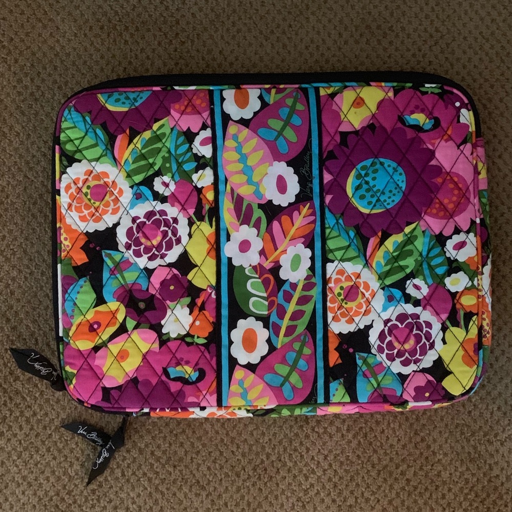 Vera Bradley 13 in Macbook case